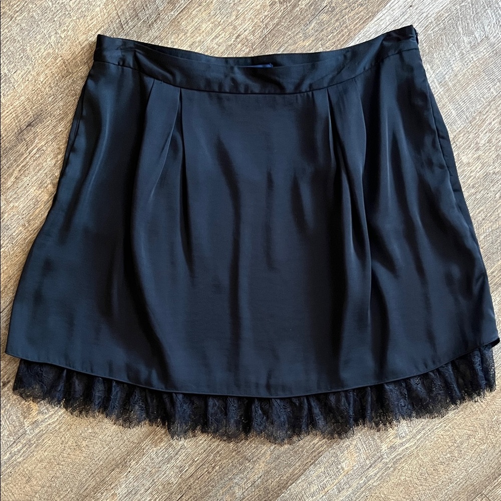 GAP Black Mini Skirt with Lace Trim